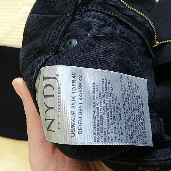 🆕 NYDJ Straight Leg Jeans Black