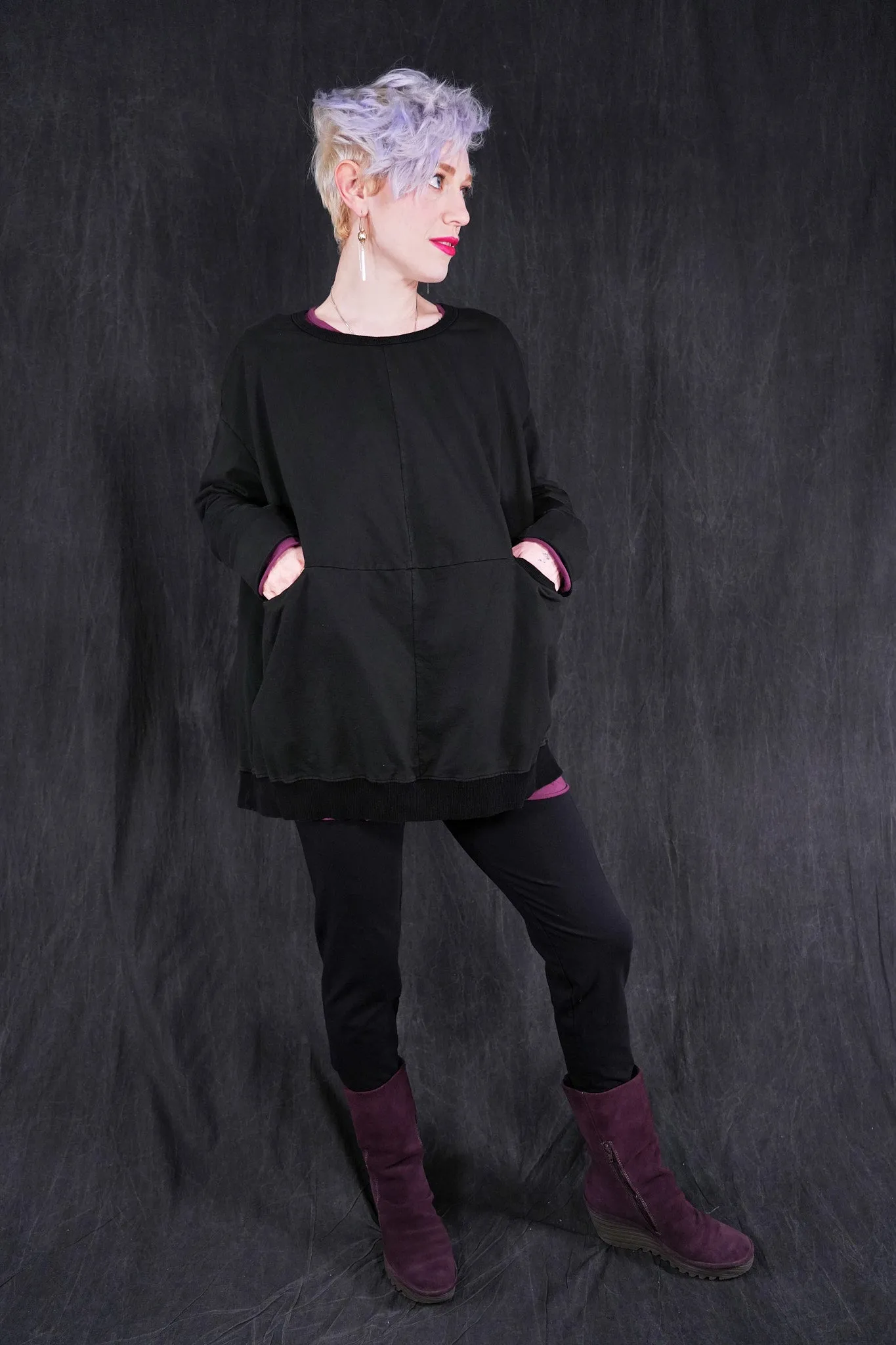 2318 Crossroads Top Nero