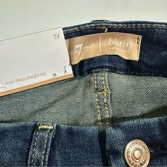 7 For All Mankind Kimmie Straight Mid Rise Denim Blue Jeans Size 24 NWT