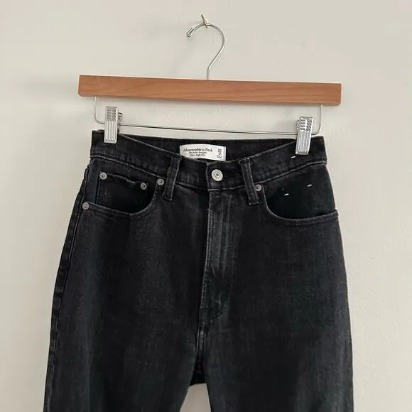Abercrombie &amp; Fitch The Ankle Straight Ultra High Rise Jeans Black