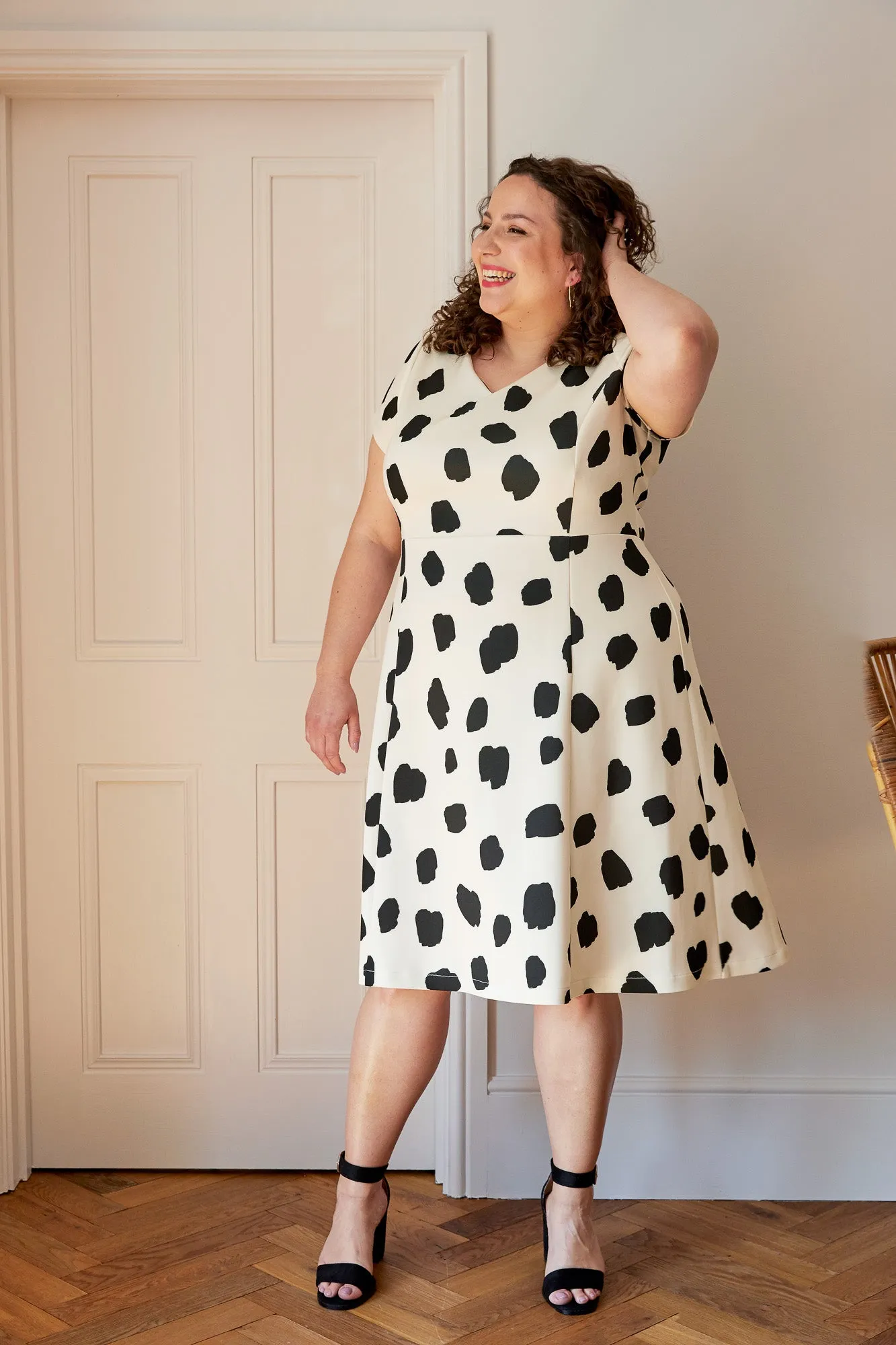Ahead of the Curve: Learn to Fit and Sew Amazing Clothes for your Curves