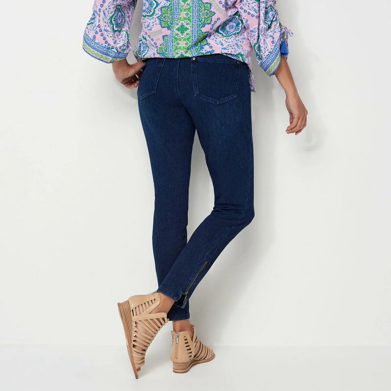 Belle by Kim Gravel Women's Flexibelle Ankle Zip Pull-On Jeans
