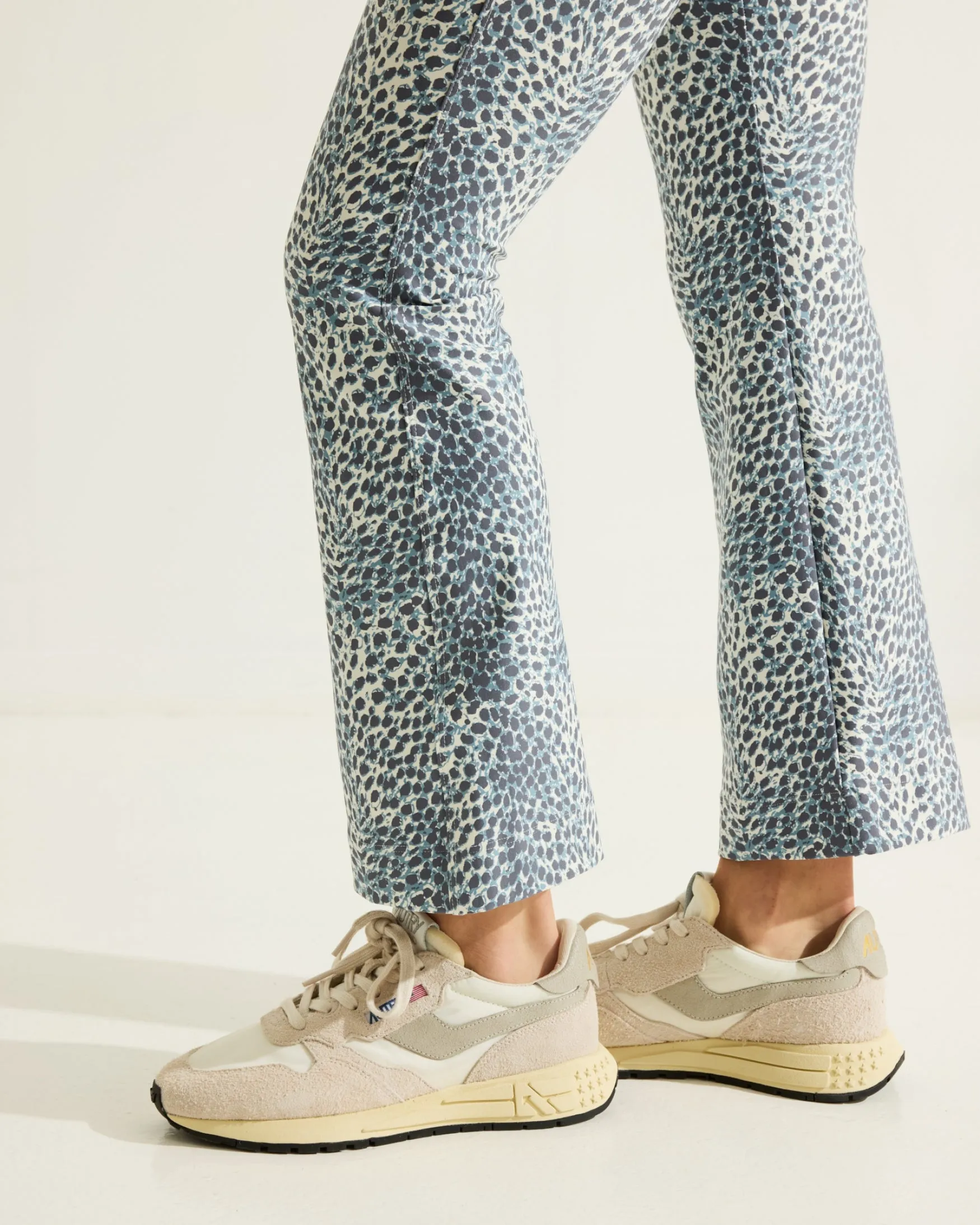 Celine Cropped Leggings Flared | Cheetah Summer Blue
