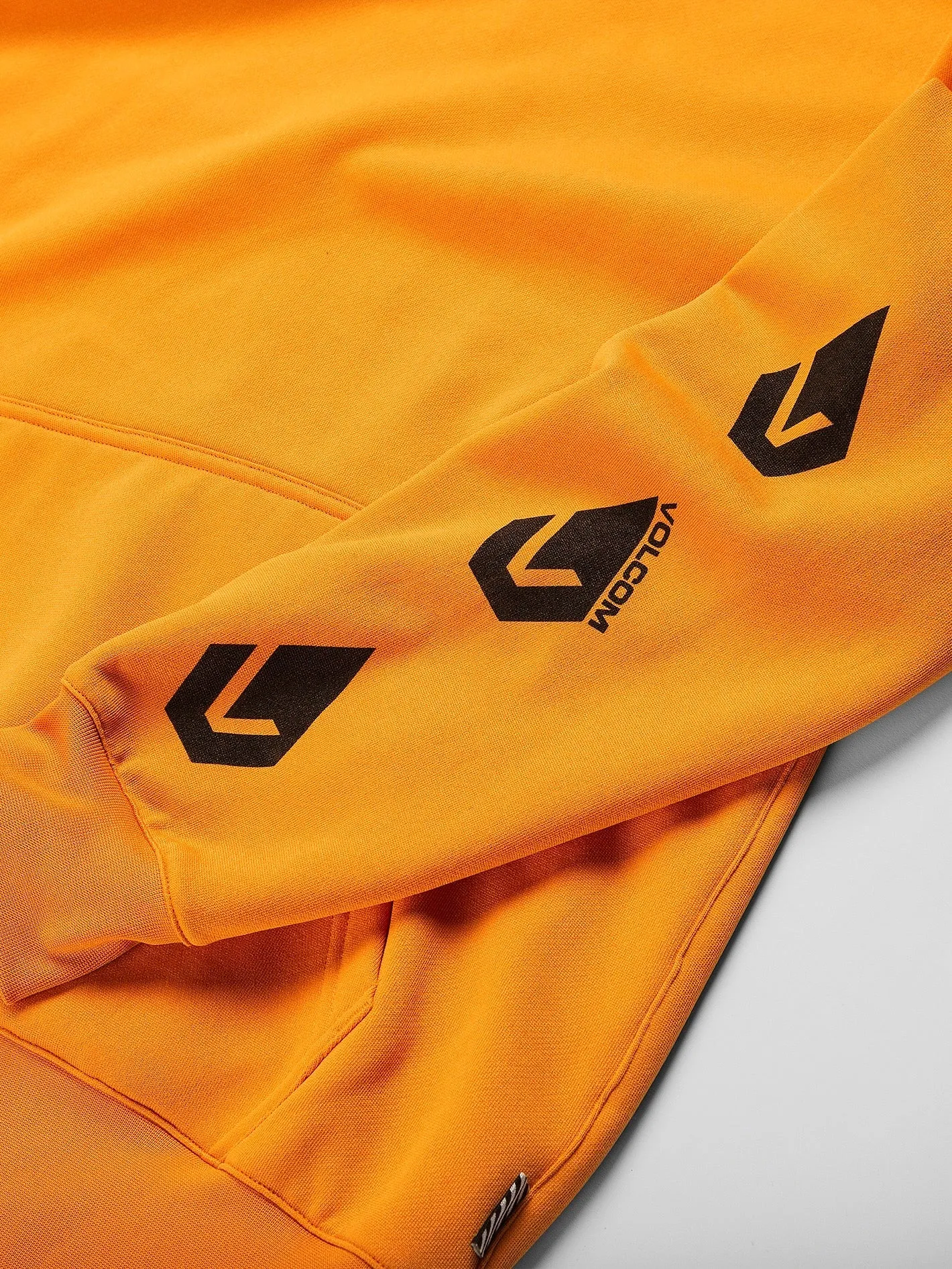 Core Hydro Kapuzenpullover - GOLD