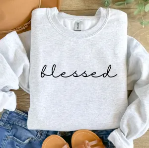Dainty Blessed Women's Graphic Sweatshirt