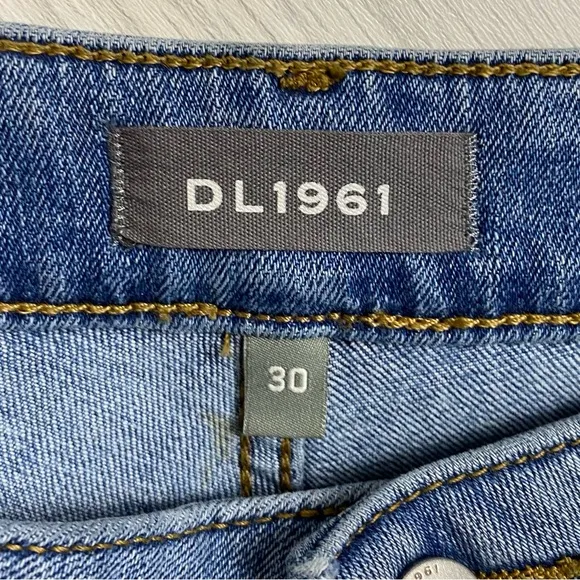 DL1961 | Mara Ankle High Rise Straight Leg Jeans In Saratoga Size 30