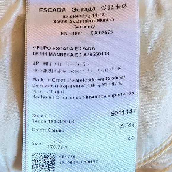 Escada Canary Yellow Straight Leg Jeans Size 40 or US 8