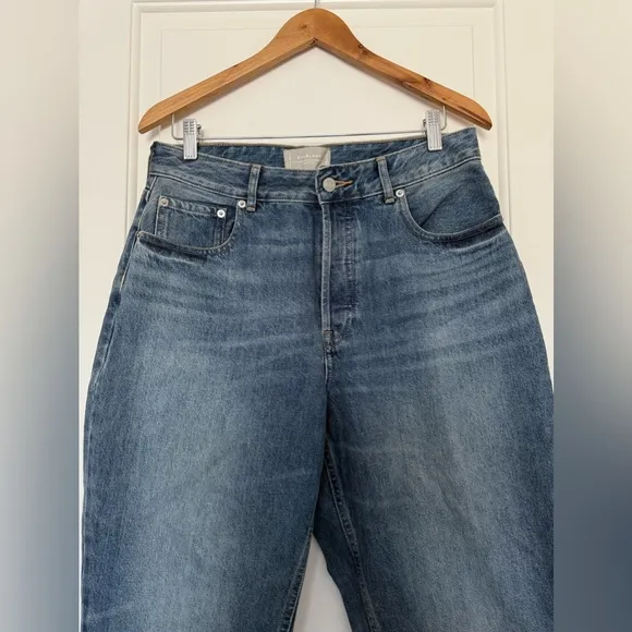 Everlane Curvy 90s Cheeky Straight Jeans - 31