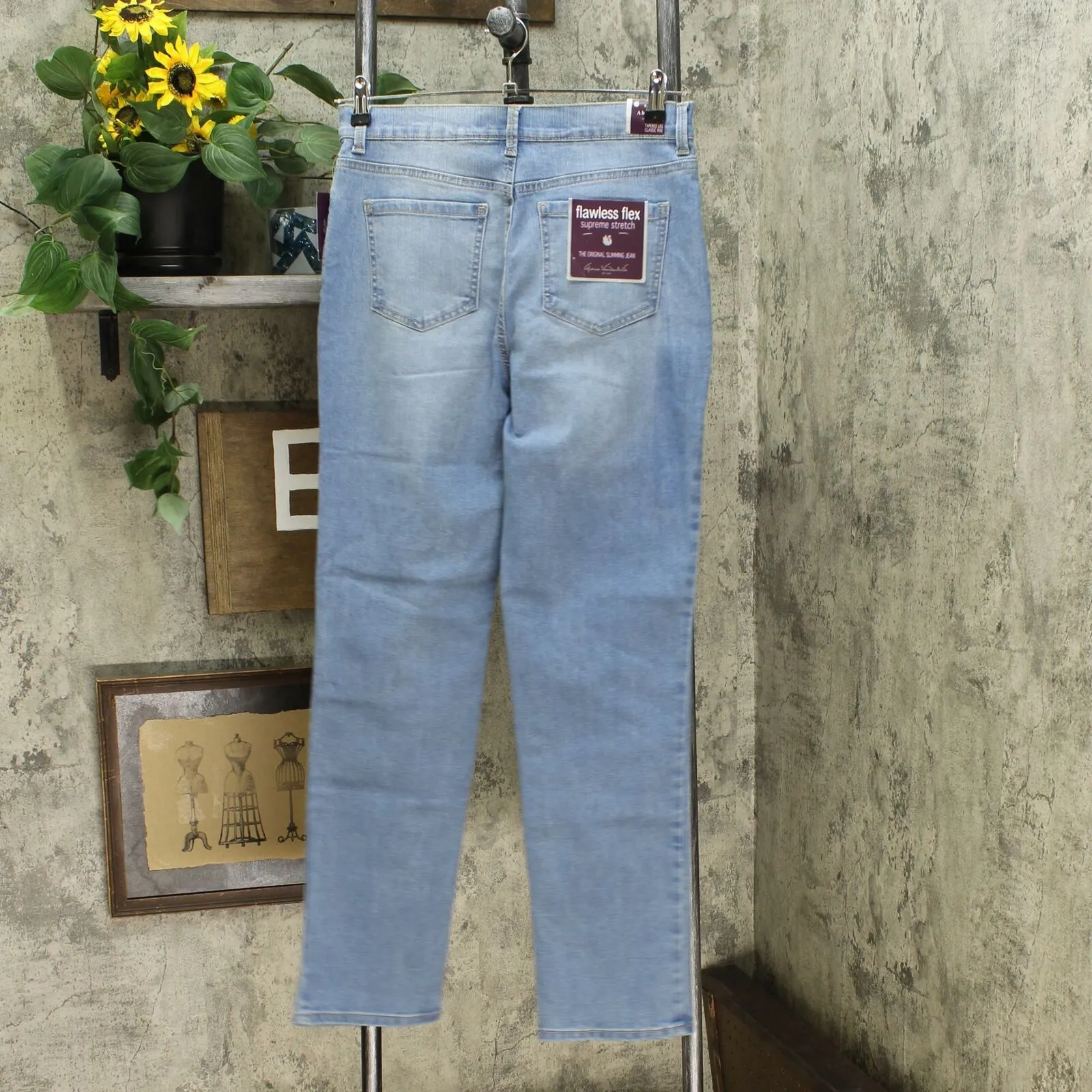 Gloria Vanderbilt Women's Classic Amanda High Rise Tapered Jeans