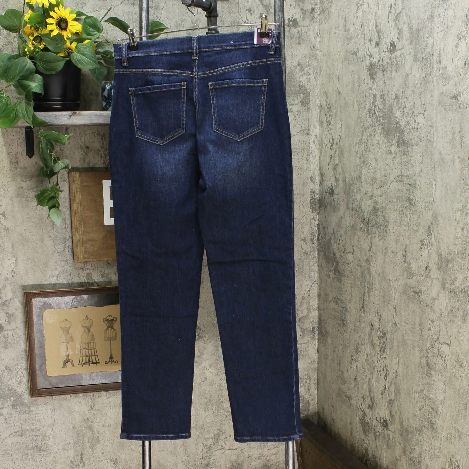 Gloria Vanderbilt Women's Classic Amanda High Rise Tapered Jeans
