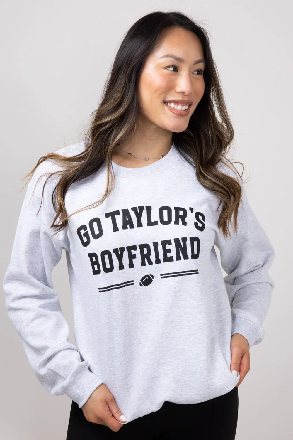 Go Taylor’s Boyfriend Fleece Sweatshirt for Women in Ash Grey | SS-BOYFRIEND-ASH