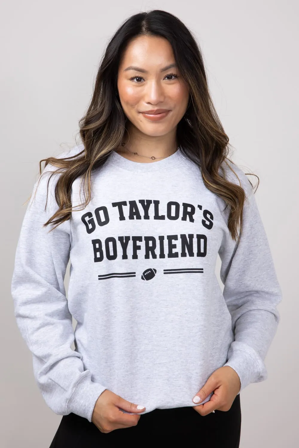 Go Taylor’s Boyfriend Fleece Sweatshirt for Women in Ash Grey | SS-BOYFRIEND-ASH