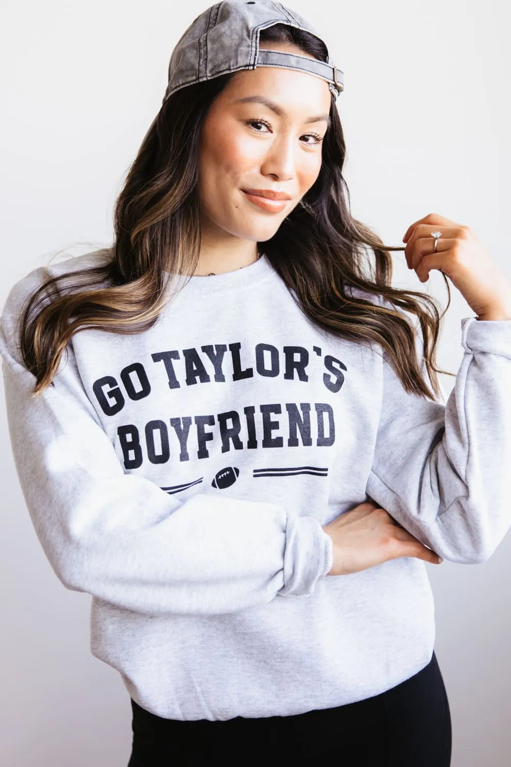 Go Taylor’s Boyfriend Fleece Sweatshirt for Women in Ash Grey | SS-BOYFRIEND-ASH