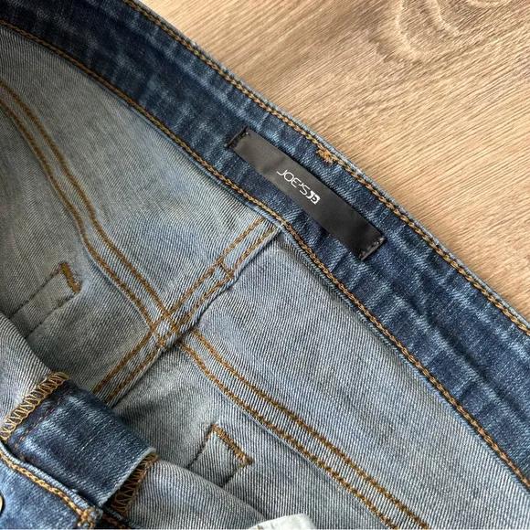 Joe’s Jeans straight leg