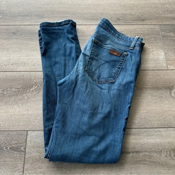 Joe’s Jeans straight leg