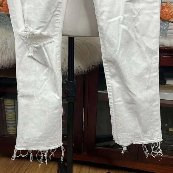 Joe’s Jeans White Azami Released Hem Straight Crop