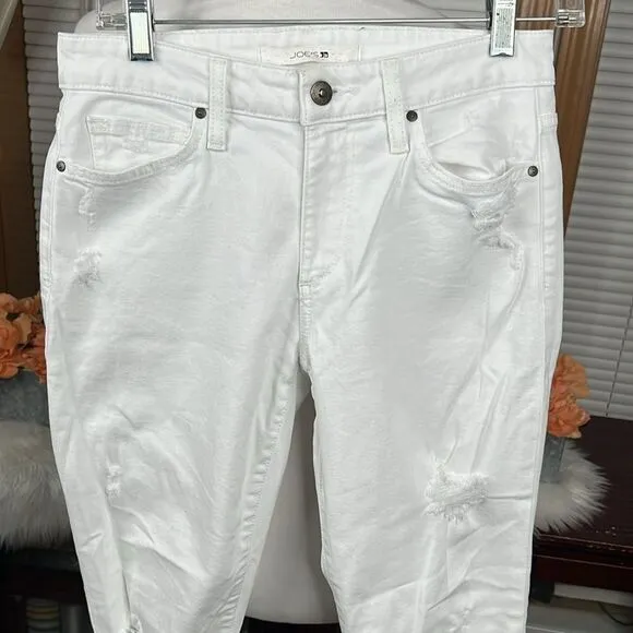 Joe’s Jeans White Azami Released Hem Straight Crop