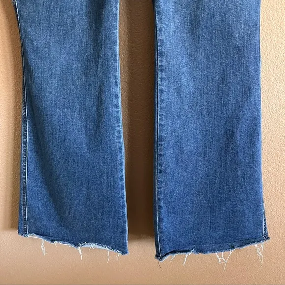 Judy Blue Flare Wide Leg Raw Hem Double Button Jeans in Classic Blue Size 16W