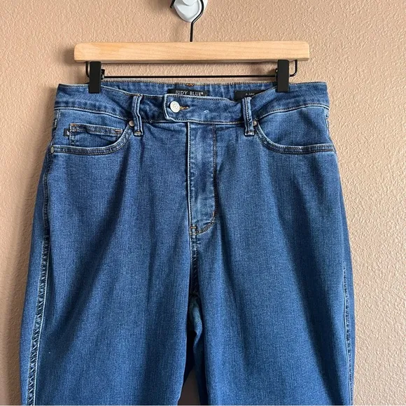 Judy Blue Flare Wide Leg Raw Hem Double Button Jeans in Classic Blue Size 16W