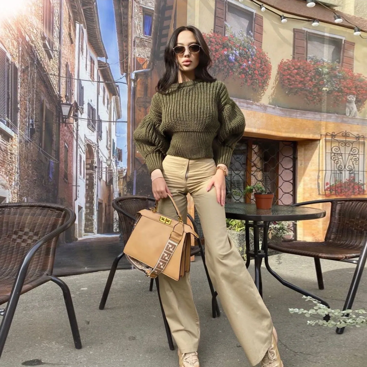 Knit Round Neck Lantern Sleeve Single-breasted Sweaters