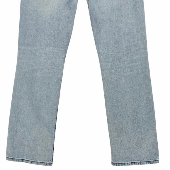 Levi’s 514 Light Blue Wash Straight Leg Jeans Size 33/30