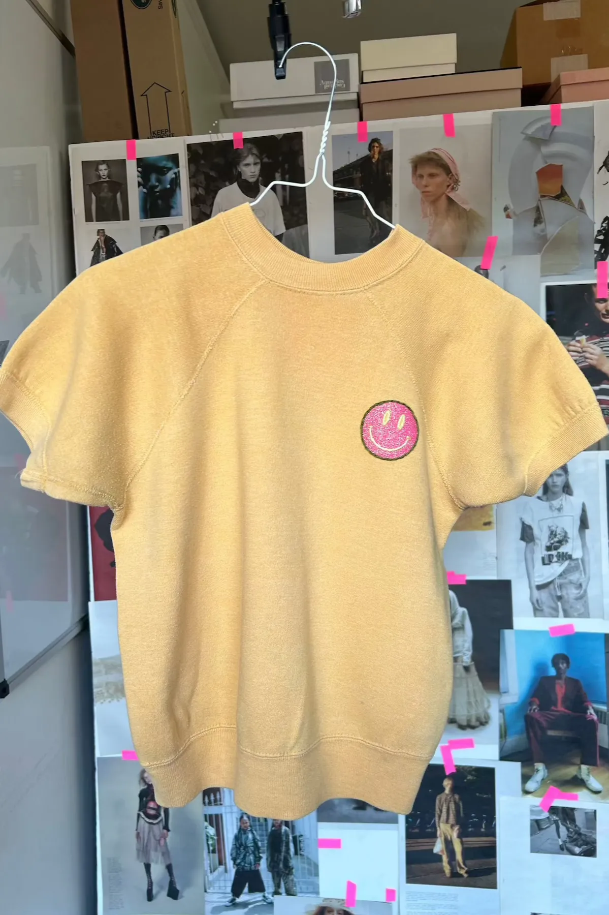 LEXI | gold smiley