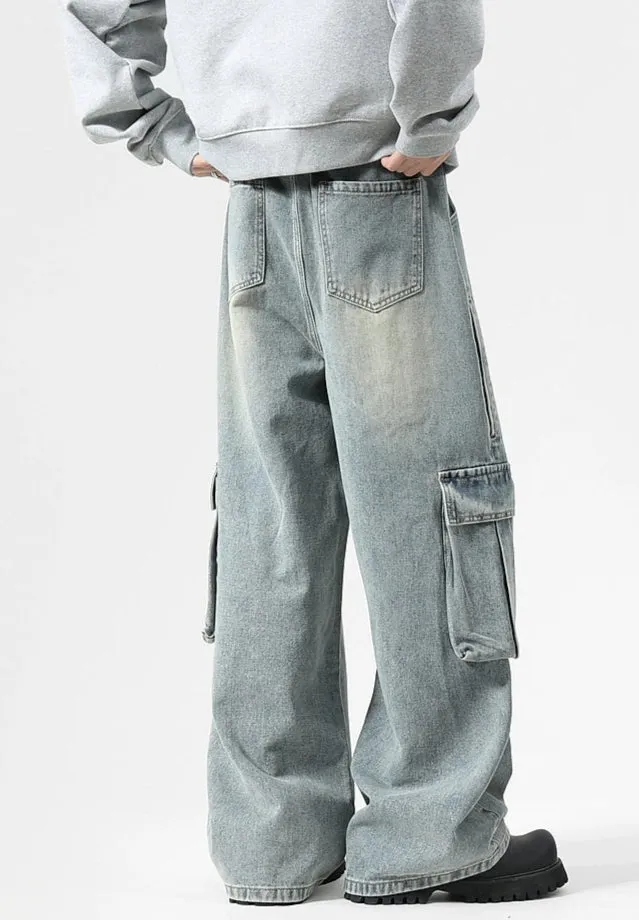 Loose Wide-Leg Cargo Jeans