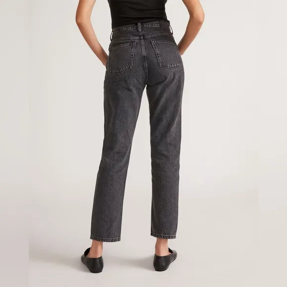 NWT Everlane The 90’s Curvy Cheeky Jeans in Washed Black Size 27