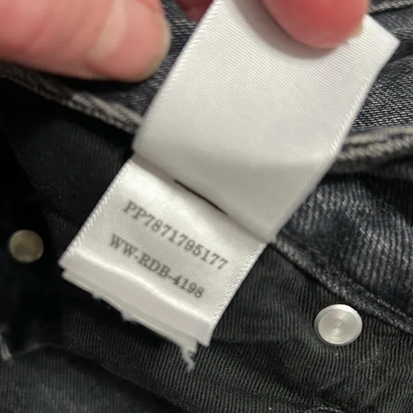 NWT Everlane The 90’s Curvy Cheeky Jeans in Washed Black Size 27