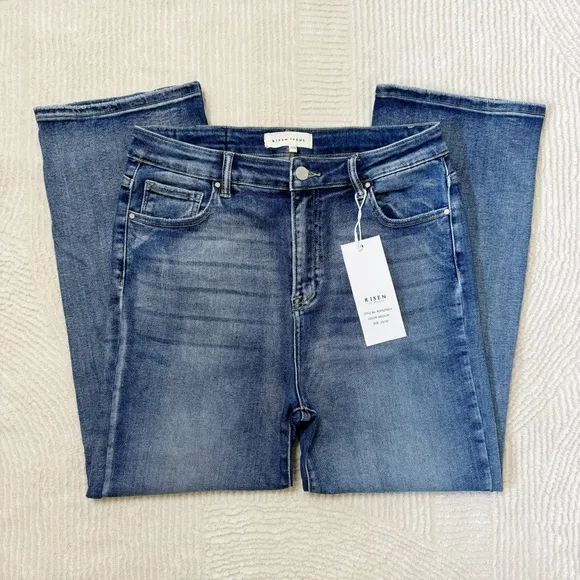 NWT Risen High Rise Crop Straight Jeans Medium Blue Wash RDP5250 Size 15 / 32