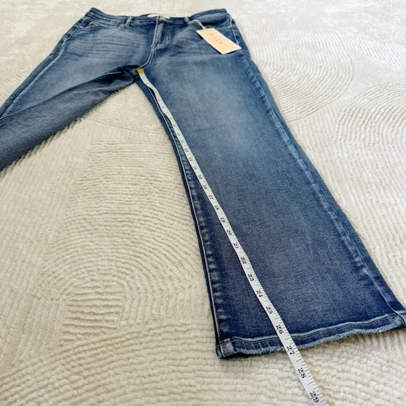 NWT Risen High Rise Crop Straight Jeans Medium Blue Wash RDP5250 Size 15 / 32