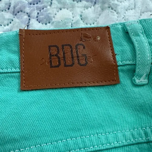 NWT Urban Outfitters BDG Rilee Baggy Cargo Pants - Size 29