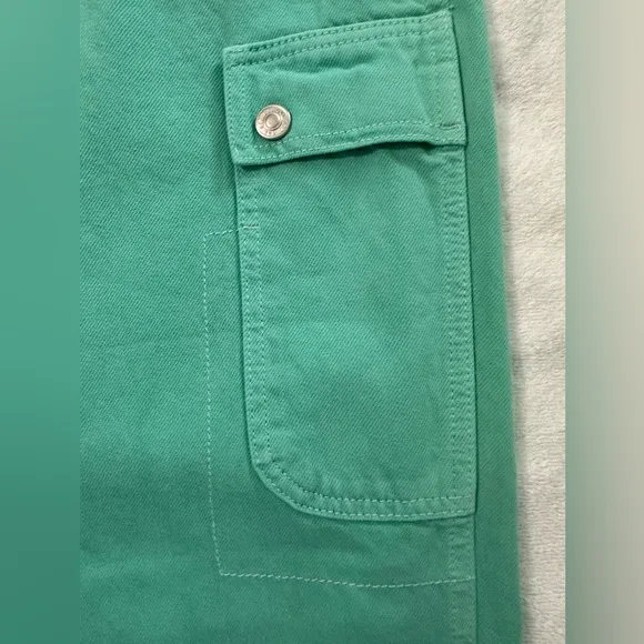 NWT Urban Outfitters BDG Rilee Baggy Cargo Pants - Size 29