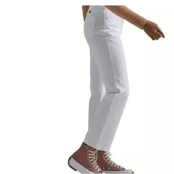 NWT Wrangler Womens High Rise Rodeo Straight Leg Crop Jeans- 14/32