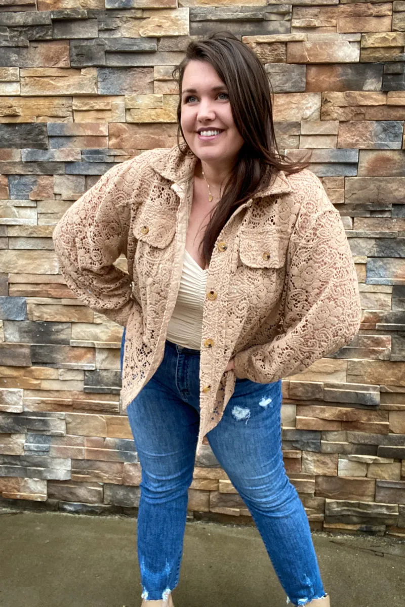 Risen Curvy Raw Hem Jeans