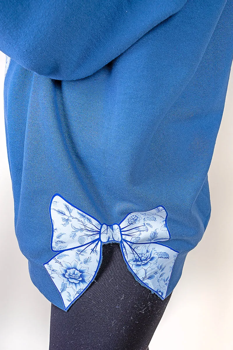 Side Bows Arched Mama Blue Chinoiserie Unisex NuBlend Crew Sweatshirt
