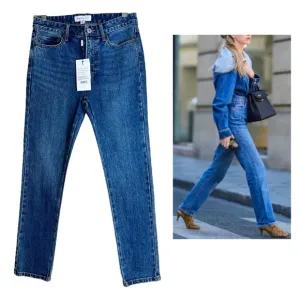 Something Navy High Waisted Straight Leg Jeans Size 6 Medium Blue Wash