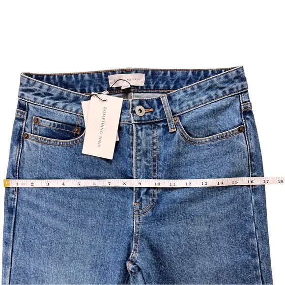 Something Navy High Waisted Straight Leg Jeans Size 6 Medium Blue Wash