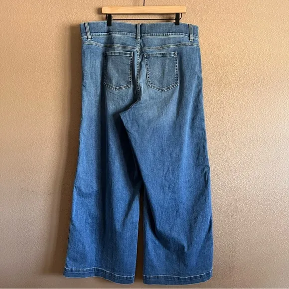 SPANX Blue Flare Wide Leg Jeans High Waist Size 3X Tall
