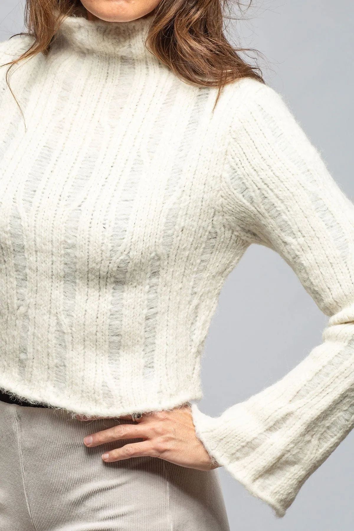 Tania Cropped Baby Alpaca Sweater In Ivory