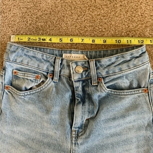 Topshop straight jeans size 25- NWOT