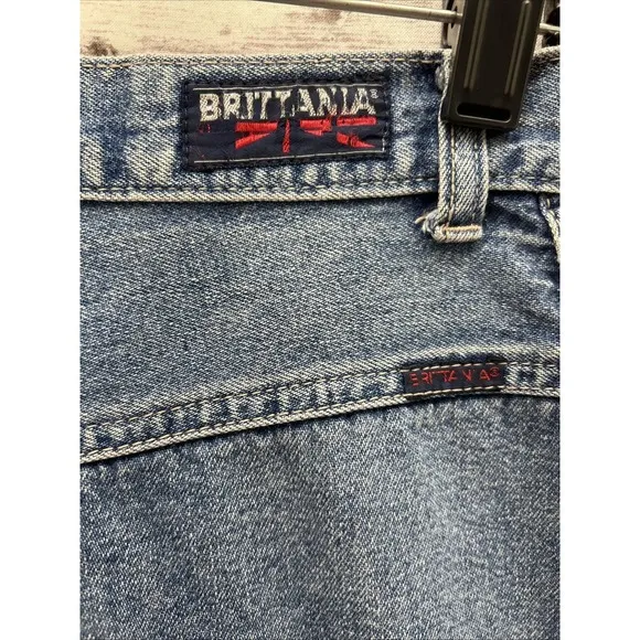 Vintage 90s Brittania Jeans Straight Leg High Waist Pleated Denim 24&quot; Waist
