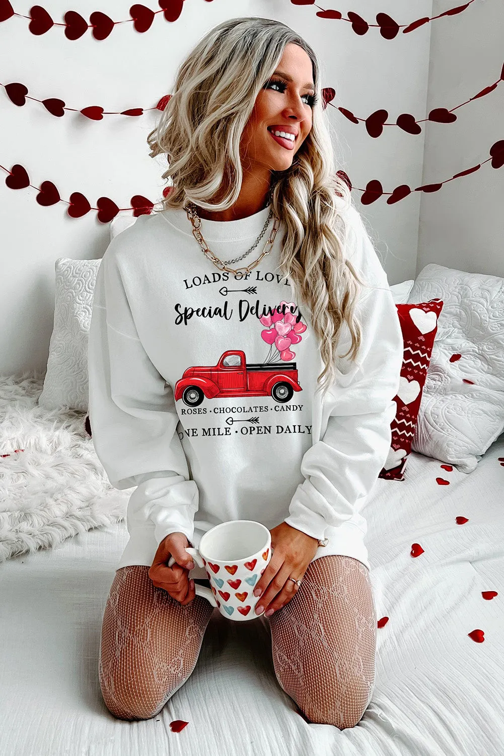 White Special Delivery Car Heart Print Oversized Sweatshirt