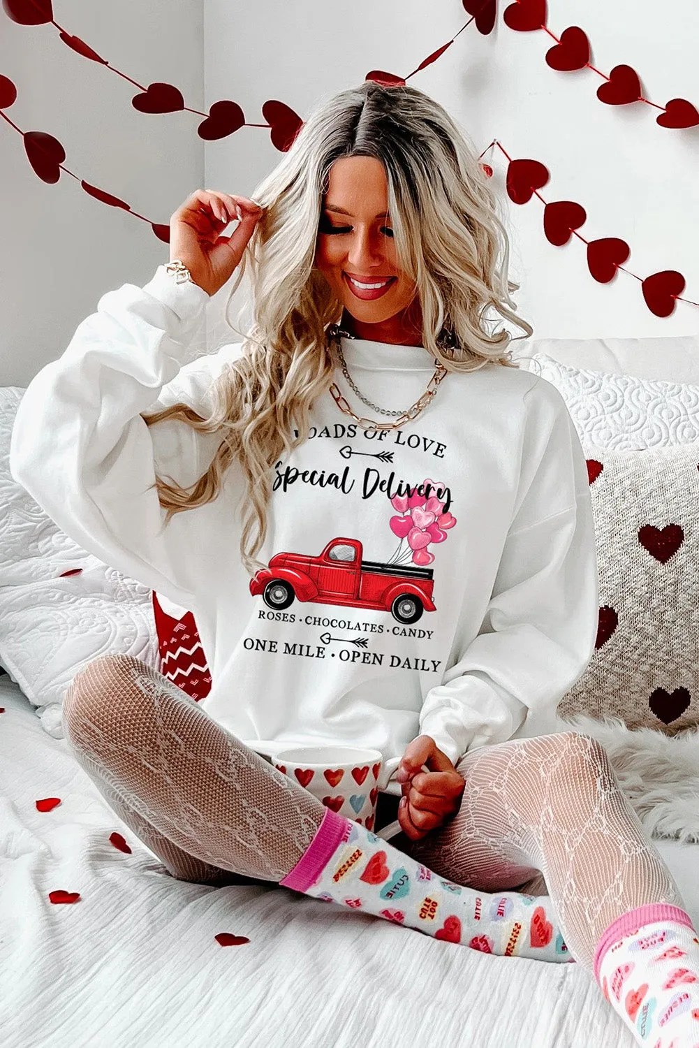 White Special Delivery Car Heart Print Oversized Sweatshirt