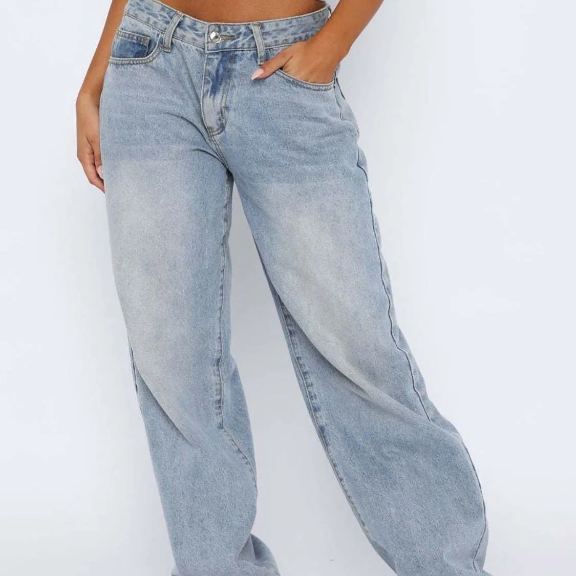 Wide Leg Jeans with Pockets