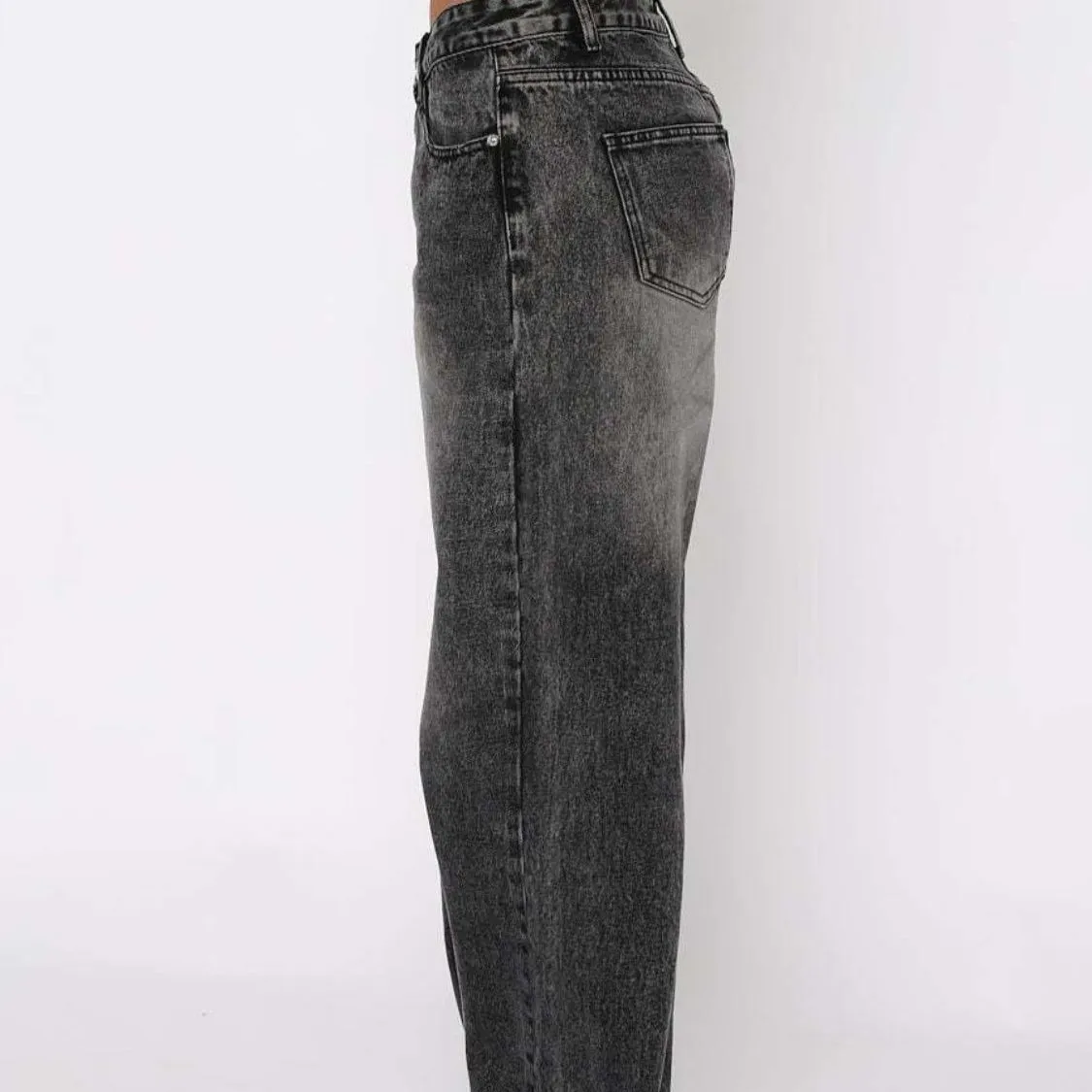 Wide Leg Jeans with Pockets