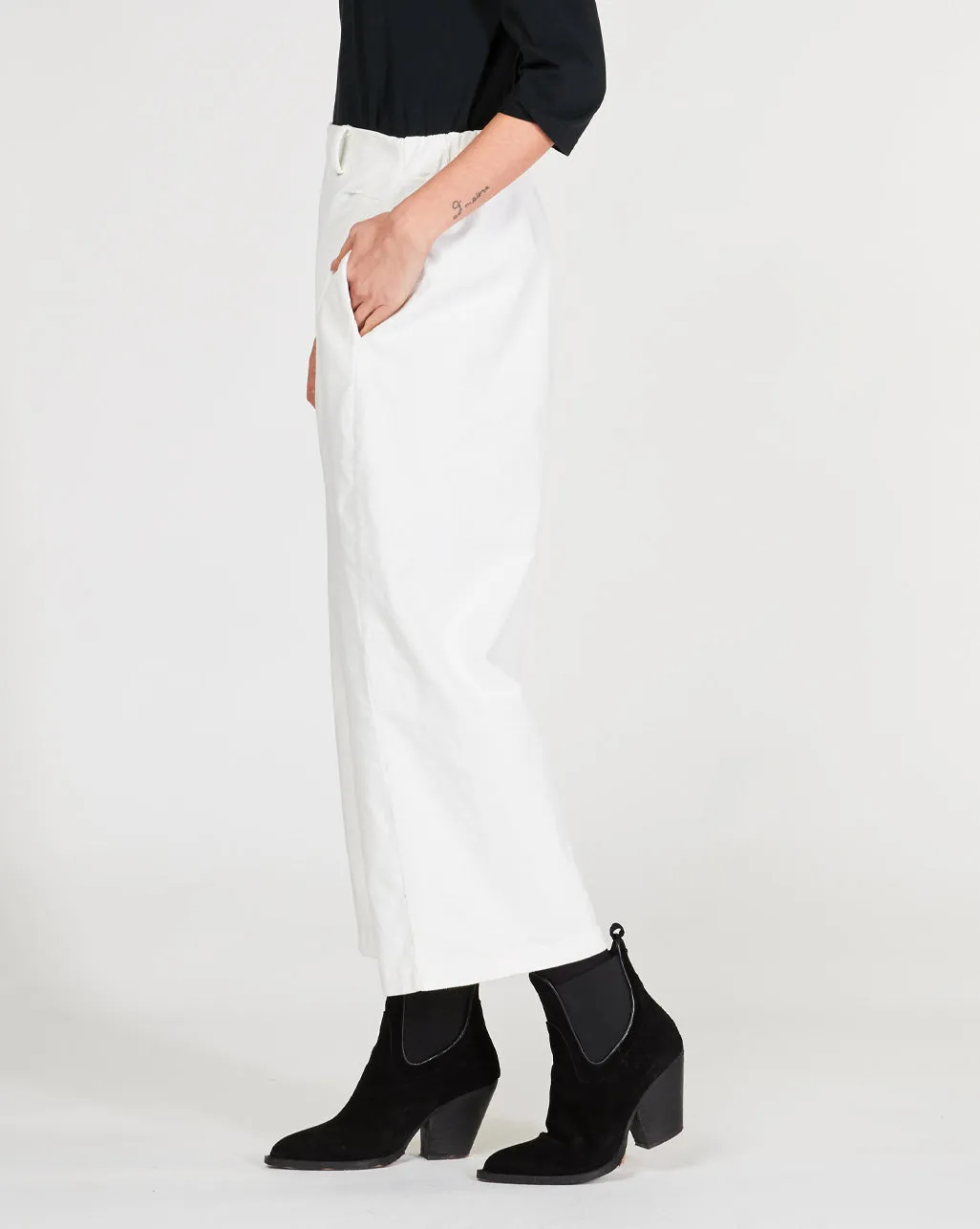 Wide Leg Slant Pocket Trousers