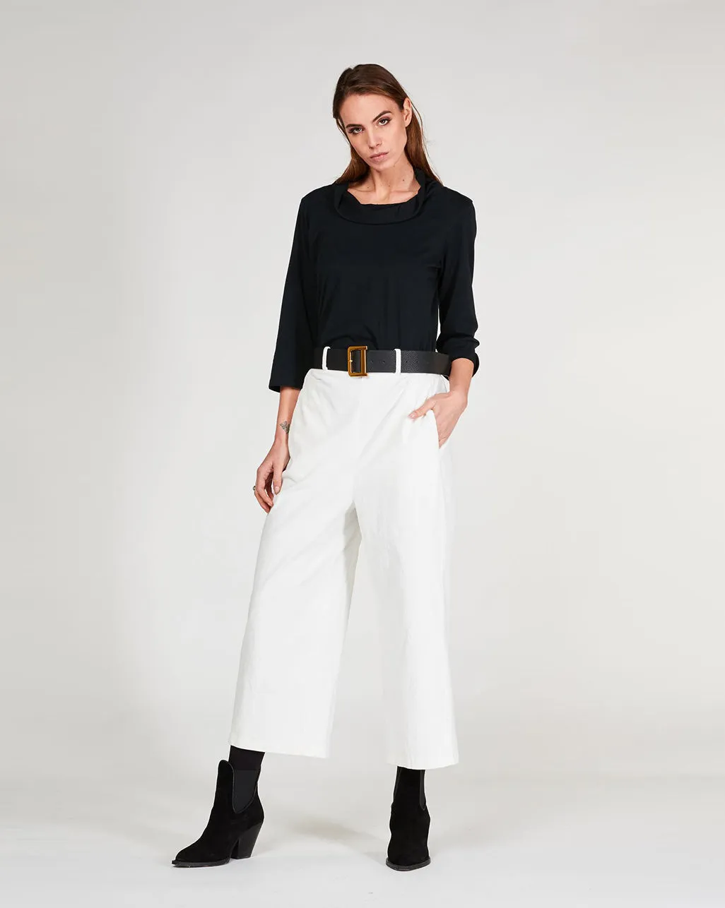 Wide Leg Slant Pocket Trousers