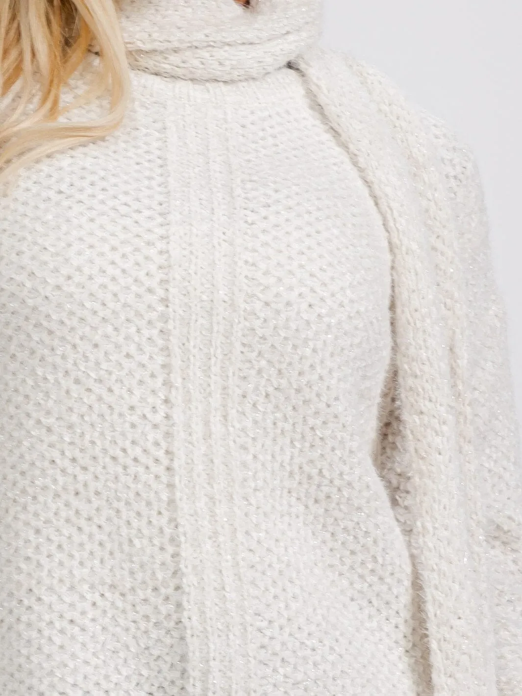 WOMEN'S LONG SLEEVE PULLOVER SWEATER WITH SCARF INCLUDED