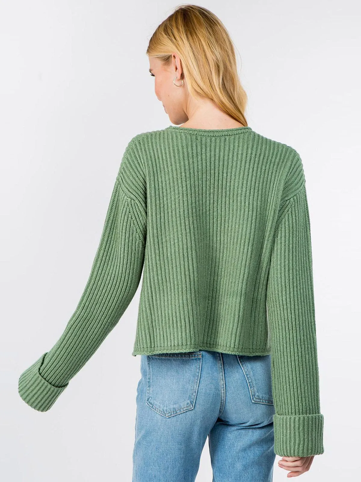 WOMEN'S LONG SLEEVE RIBBED KNIT SWEATER